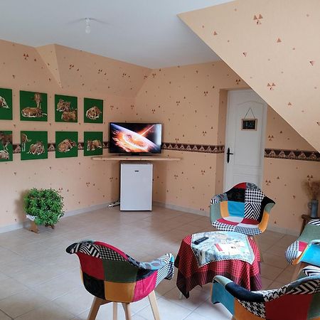 Bed and Breakfast Osy Normandy Russy Екстер'єр фото