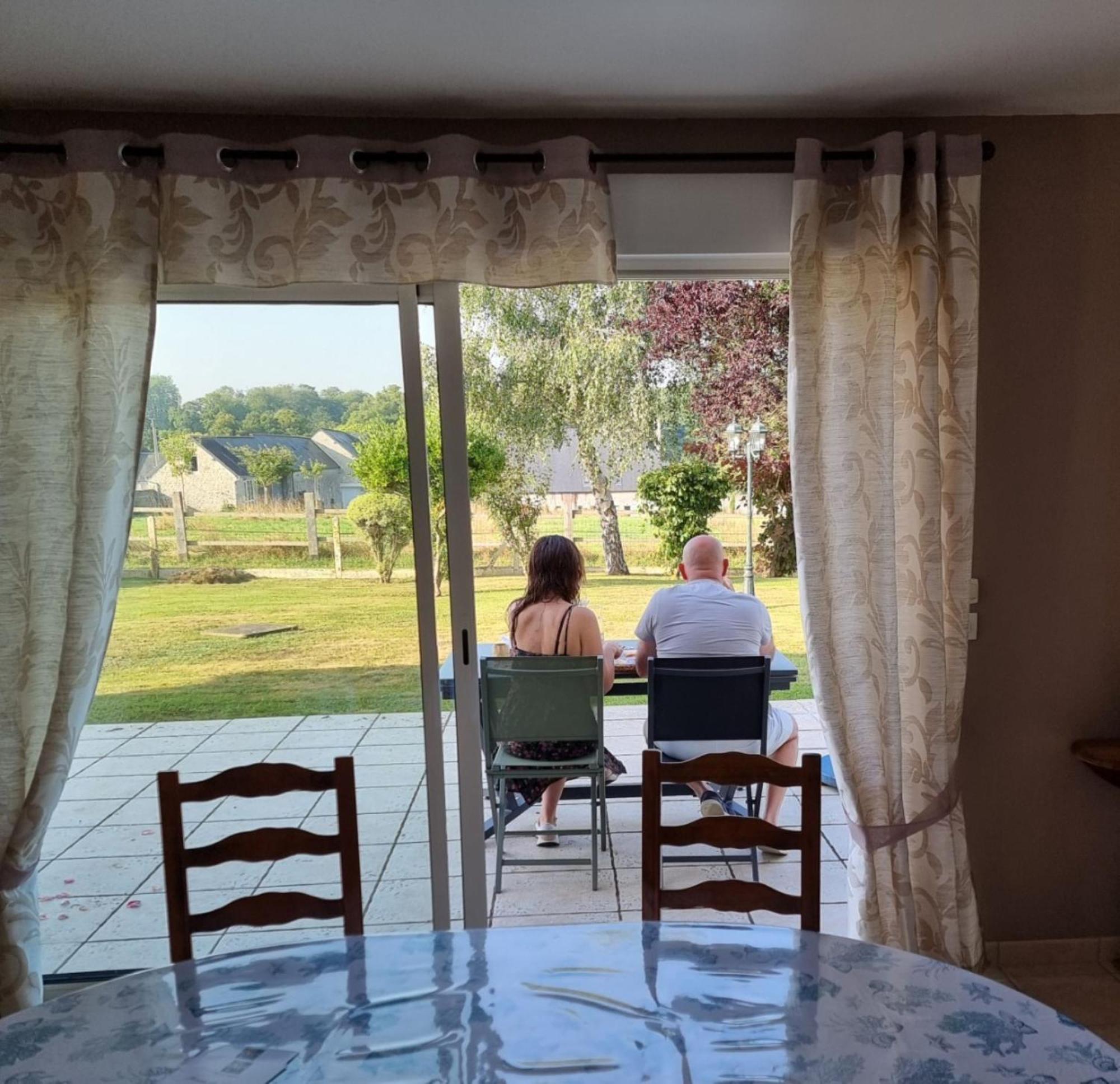 Bed and Breakfast Osy Normandy Russy Екстер'єр фото