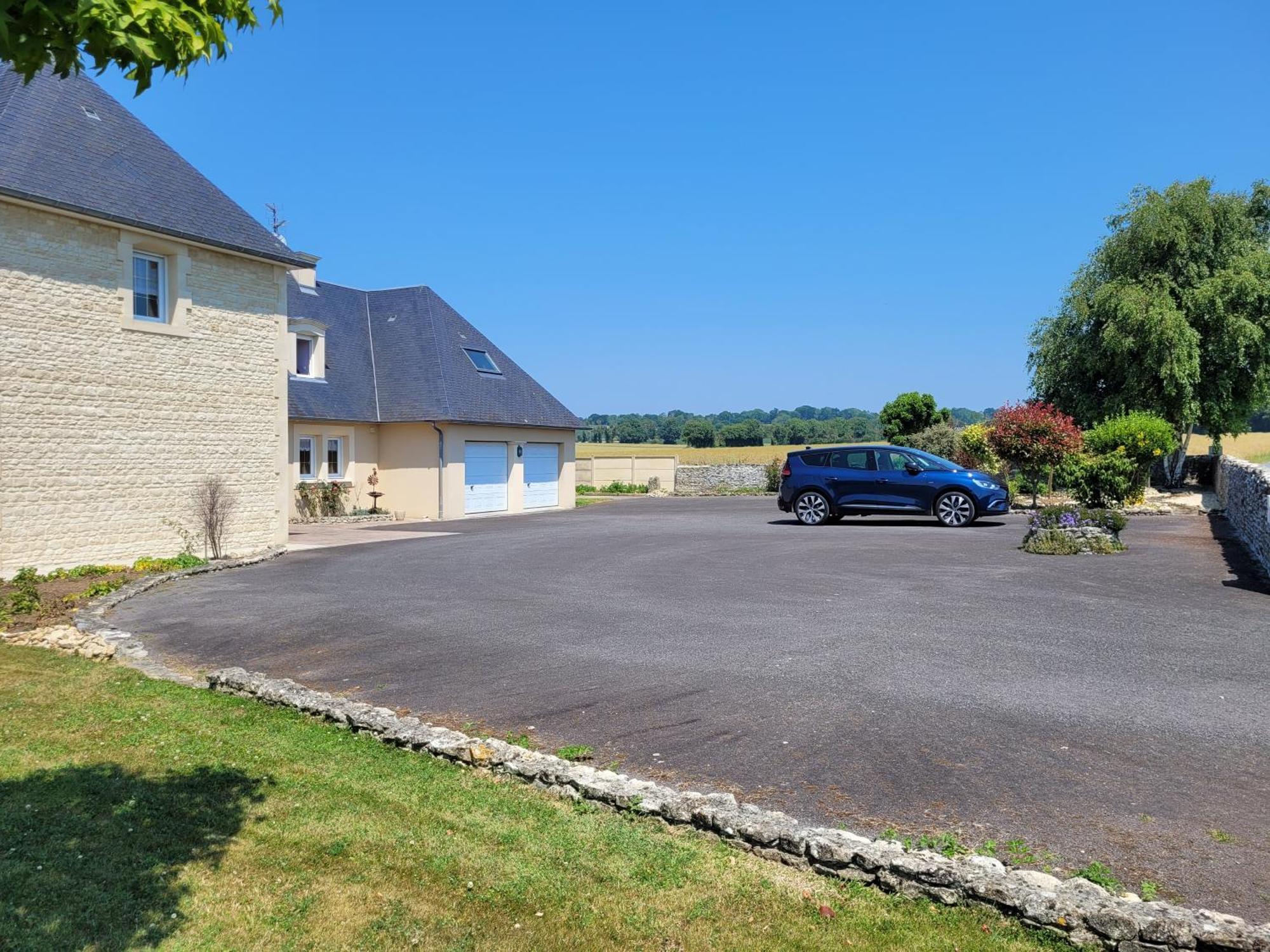 Bed and Breakfast Osy Normandy Russy Екстер'єр фото